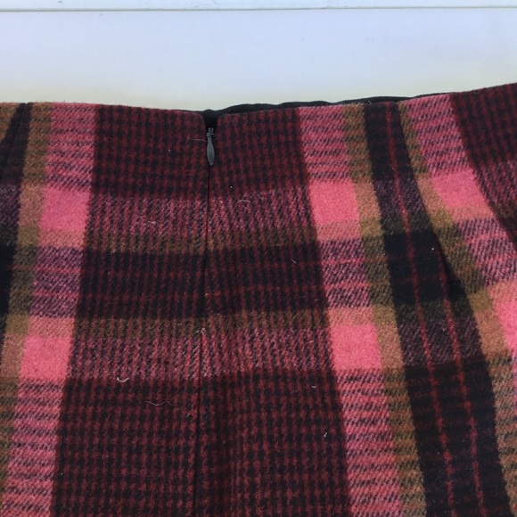 GAP Plaid Wool Skirt - Size 6 - Picture 4 of 6
